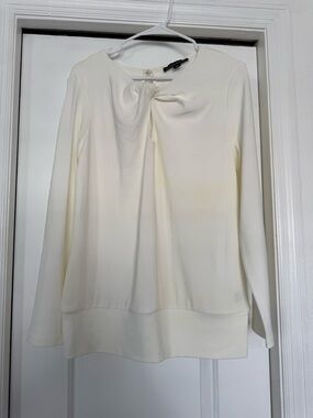 Boston Proper Cream Twist-Front Long Sleeve Top